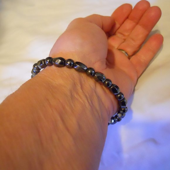 Hematite magnetic braclet - Picture 3 of 4